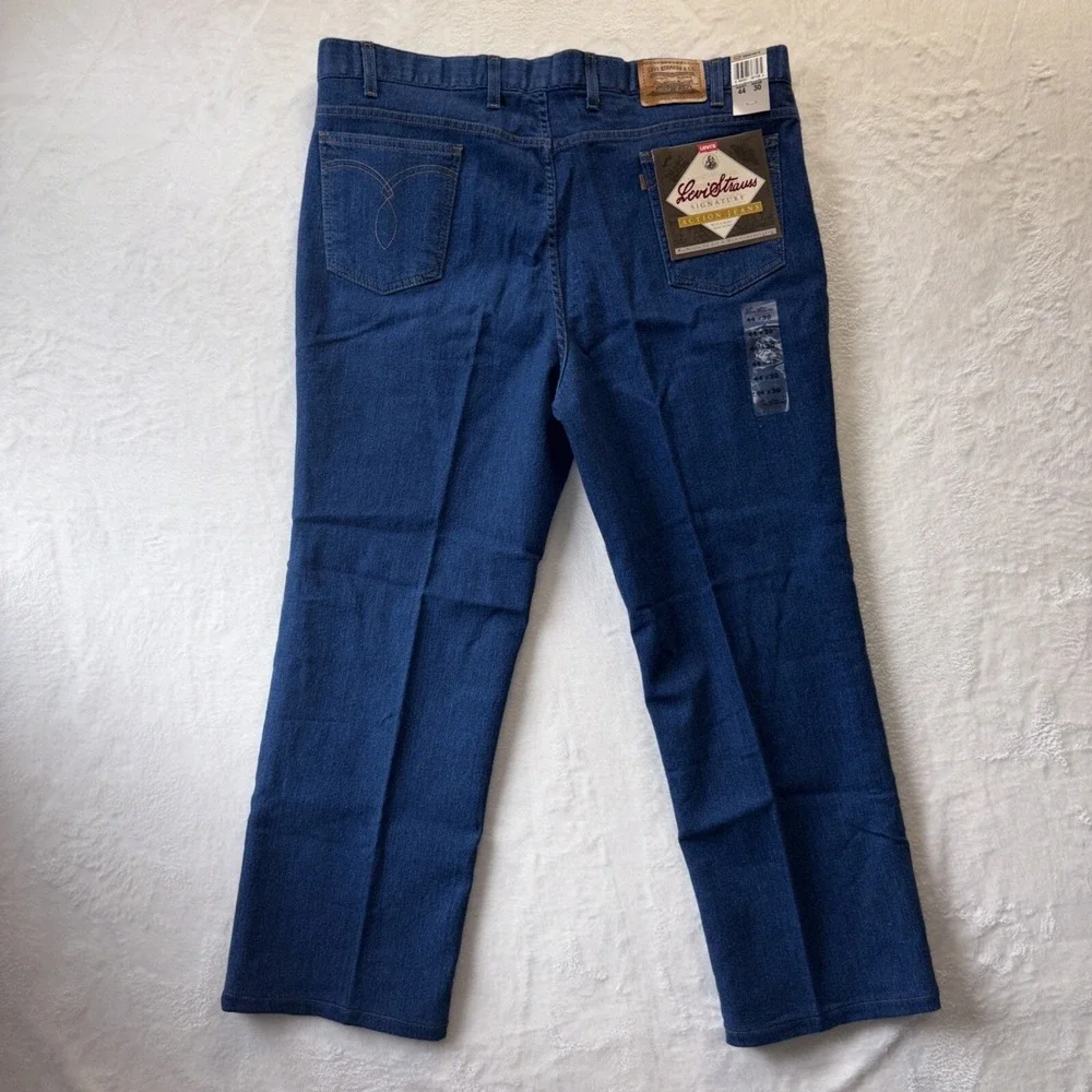 Vintage Levis Action Jeans Men Sz 44 x30 Dark Wash Denim Brown Tab NWT Deadstock